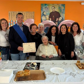 Cento candeline per la signora Angela D’Andria