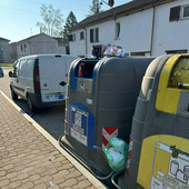 Raccolta verticale rifiuti, Uniti si può all'attacco: "Cassonetti pieni e rotti, cittadini lasciati soli"