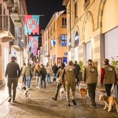 Alba celebra il “Capodanno del Tartufo”: cercatori in sfilata, presentazione a teatro e brindisi delle eccellenze in piazza