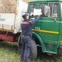 Pugno duro contro le discariche abusive: multe salate e patenti sospese Pugno duro contro le discariche abusive: multe salate e patenti sospese