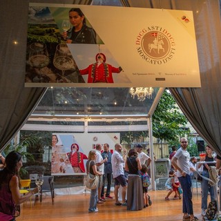 Vino, dall’8 al 17 settembre le vibrazioni dell’Asti docg tornano protagoniste della 57^ edizione della Douja d’Or