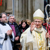 Monsignor Prastaro in un'immagine d'archivio (ph. Merfephoto)