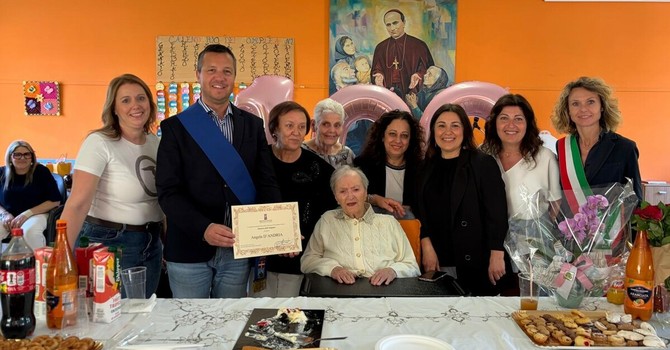 Cento candeline per la signora Angela D’Andria