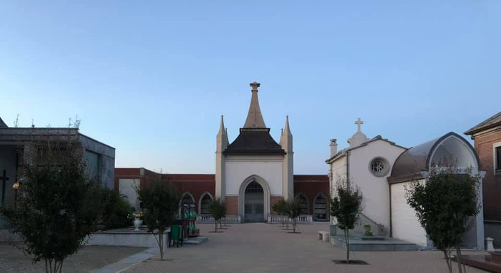 Il cimitero di Moncalvo
