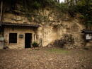 Passeggiata nell'Astigiano: escursione guidata alle case-grotta di Mombarone