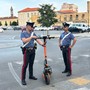 Saluzzo, attività di controllo rafforzata dei Carabinieri su monopattini e bici