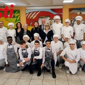 Alcuni ragazzi della scuola alberghiera