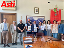 I rappresentati delle cantine e gli organizzatori dell'evento Ciclovino