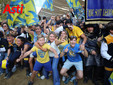 Le foto della cerimonia della bandiera e del giubilo in pista (Merphefoto) Le foto della cerimonia della bandiera e del giubilo in pista (Merphefoto)