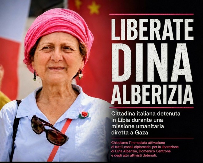 Un flashmob in piazza per rompere il silenzio sui volontari italiani bloccati in Libia