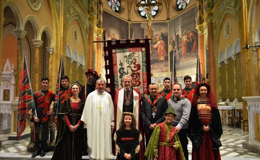 Partecipata messa celebrativa per i 90 anni della Chiesa di San Pietro