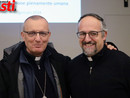 Don Luca Peyron insieme al vescovo di Asti Marco Prastaro (MerfePhoto) Don Luca Peyron insieme al vescovo di Asti Marco Prastaro (MerfePhoto)