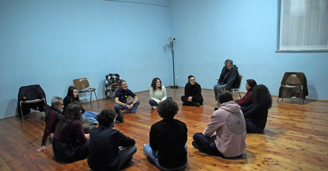 Formazione teatrale ad Asti tra voce, corpo e costruzione del personaggio