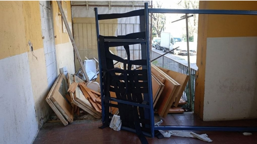 Degrado e paura in via Dogliotti: il grido d'aiuto dei residenti Degrado e paura in via Dogliotti: il grido d'aiuto dei residenti