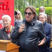 Cristiano De Andre lo scorso 25 aprile ad Asti (Merphefoto)