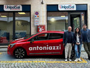 Nell’immagine, da sinistra a destra: Massimo (Direttore vendite Antoniazzi), Alessia (impiegata Unipol) e Alessandro Saccon (consulente della Unipol di via Cavour)
