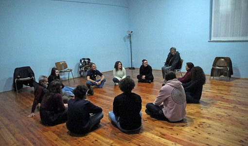 Formazione teatrale ad Asti tra voce, corpo e costruzione del personaggio Formazione teatrale ad Asti tra voce, corpo e costruzione del personaggio