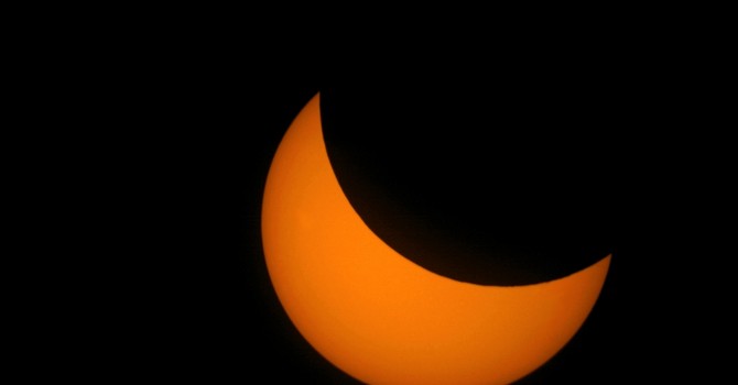 Immagine scattata da Perosino scattata per l'eclissi solare del 20 marzo 2015 dove il sole Immagine scattata da Perosino scattata per l'eclissi solare del 20 marzo 2015 dove il sole
