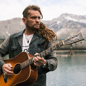 Un canto di Natale dalle colline astigiane: Esma e l'infinito cerchio dei ricordi