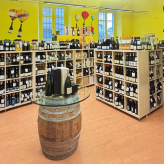 L'Enoteca di Canelli cerca un nuovo gestore per il suo ristorante