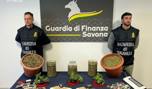 Astigiano arrestato dalla Finanza di Savona: trovato in possesso di oltre 3 chili di marijuana