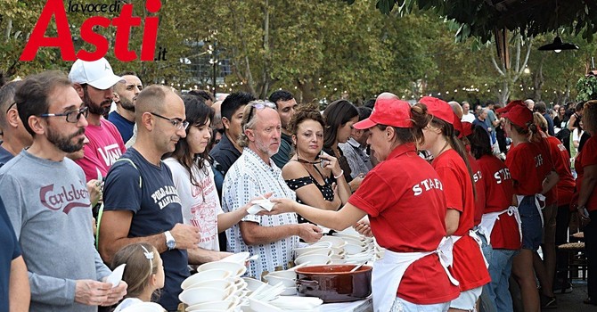 Un'immagine della scorsa edizione della rassegna enogastronomica (ph. Merfephoto - Efrem Zanchettin)