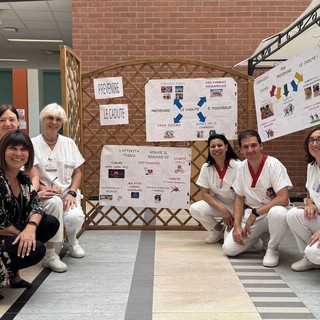 I Fisioterapisti dell’Asl AT con il direttore del Dipsa Katia Moffa durante l’evento del 10 settembre al Cardinal Massaia