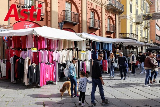 La fiera di Primavera (Merphefoto) La fiera di Primavera (Merphefoto)