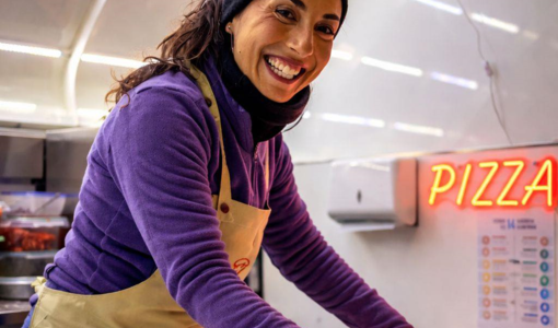 Francesca sulla sua ApePizza Francesca sulla sua ApePizza