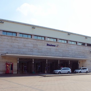 Ad Asti un gelato amarissimo: Azione chiede più sicurezza in zona stazione