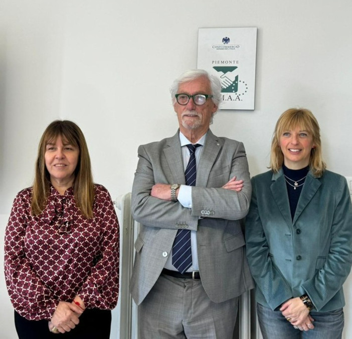 Enrico Fenoglio con Simona Trucco e Patrizia Corniani Enrico Fenoglio con Simona Trucco e Patrizia Corniani