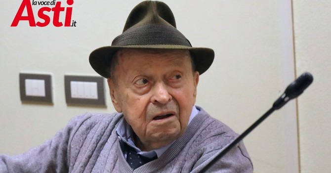 Addio a Luigi Garrone, decano dei giornalisti astigiani e piemontesi Addio a Luigi Garrone, decano dei giornalisti astigiani e piemontesi