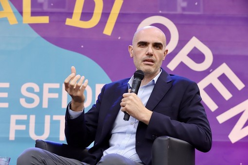 Dario Fabbri (Canale ufficiale, CC BY-SA 2.0 <https://creativecommons.org/licenses/by-sa/2.0>, via Wikimedia Commons) Dario Fabbri (Canale ufficiale, CC BY-SA 2.0 <https://creativecommons.org/licenses/by-sa/2.0>, via Wikimedia Commons)