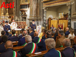 Le immagini della ricorrenza (Merphefoto) Le immagini della ricorrenza (Merphefoto)