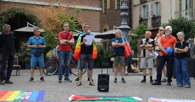 Il flash mob di sabato per gli italiani bloccati in Libia Il flash mob di sabato per gli italiani bloccati in Libia