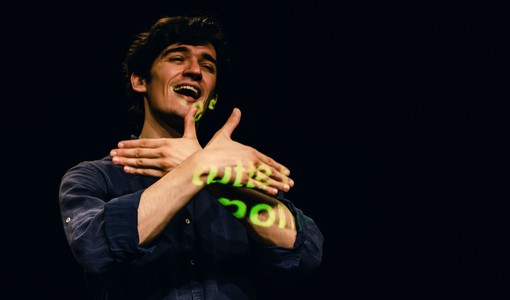 Spazio Kor inaugura “Lingua di mezzo”: ad Asti una stagione dedicata al teatro, alla danza e all’accessibilità Spazio Kor inaugura “Lingua di mezzo”: ad Asti una stagione dedicata al teatro, alla danza e all’accessibilità