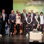(Foto di gruppo sul palco del Sociale)