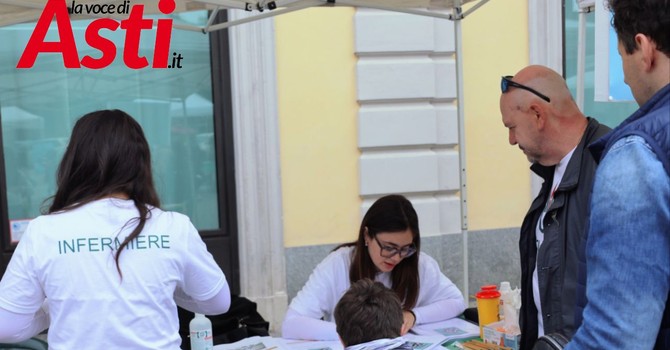 Giornata internazionale dell’infermiere: oggi Asti celebra la professione in piazza della Libertà
