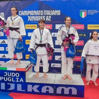 Ginevra Aloise meritatamente sul gradino più alto del podio