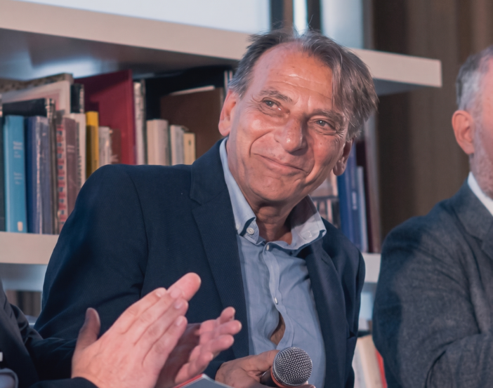 Gianluigi Porro (immagine tratta da Piemonte dal Vivo) Gianluigi Porro (immagine tratta da Piemonte dal Vivo)