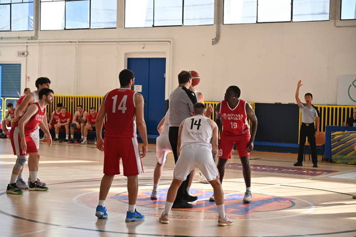 Novara Basket espugna Asti e vola in Serie C: Gieffe SBA ko 68-85, il sogno promozione sfuma al PalaMakhymo Novara Basket espugna Asti e vola in Serie C: Gieffe SBA ko 68-85, il sogno promozione sfuma al PalaMakhymo