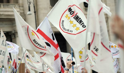 Caso “le 5 forchette”, Movimento 5 stelle all’attacco: “Senza chiarimenti chiederemo un passo indietro”
