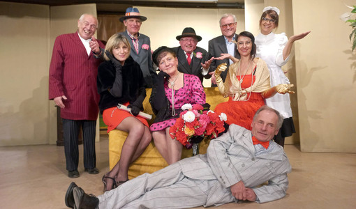 A Moncalvo torna la commedia in piemontese con "La Stagion dij garòfo" A Moncalvo torna la commedia in piemontese con "La Stagion dij garòfo"