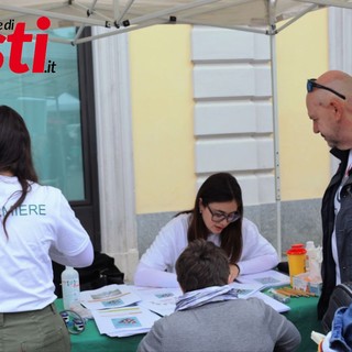 Giornata internazionale dell’infermiere: oggi Asti celebra la professione in piazza della Libertà