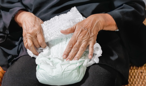 Fornitura pannoloni, l’assessore Federico Riboldi ammette i disservizi: "Situazione inaccettabile"