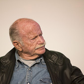 Gino Paoli (Di Premio Chiara - https://www.premiochiara.it/wp-content/gallery/premio-chiara-le-parole-della-musica-2018-a-gino-paoli-20-maggio/200518FotoMirco103.jpg, CC BY 2.0, https://commons.wikimedia.org/w/index.php?curid=95781486)