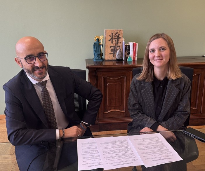 La dottoressa Barcella ritratta con il direttore generale dell'Asl AT Giovanni Gorgoni