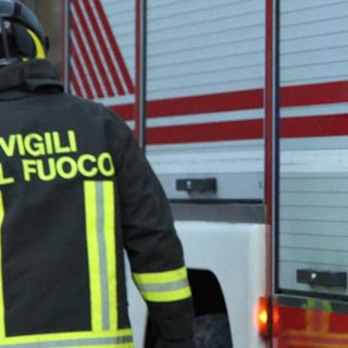 Incidente tra due auto e un camion sulla A21, all'altezza di Villanova: ferita una donna