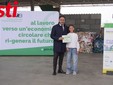 Luigi Giacomini con Elisa Gabriela Rosca (terza)
