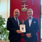 Giorgio Galvagno si racconta in un libro: l'incontro con il sindaco Rasero